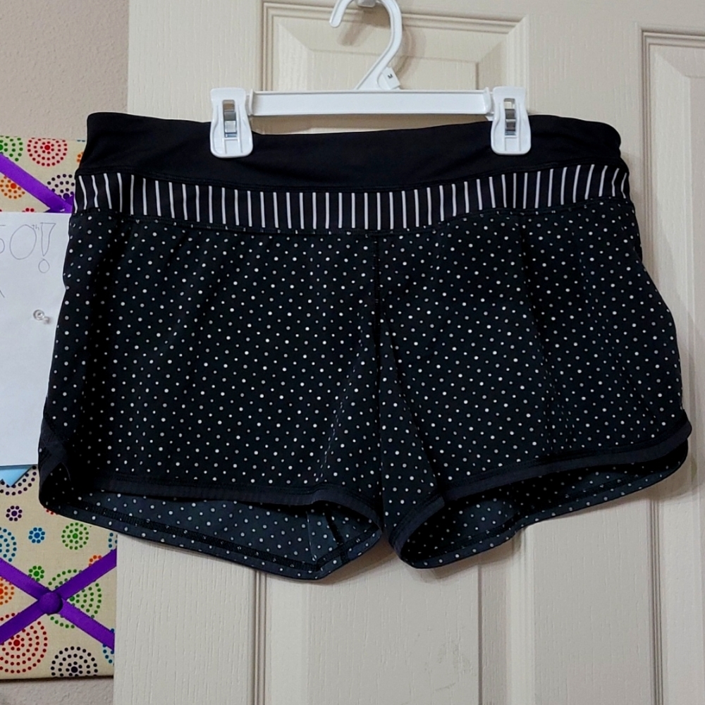 Workout shorts with built in bottoms